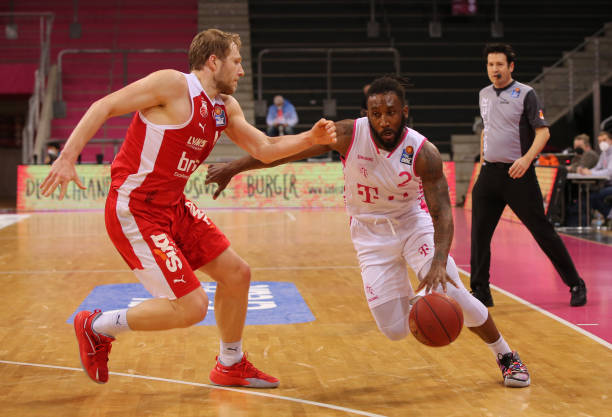 高位逼抢 高位逼抢